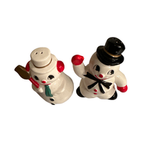 Load image into Gallery viewer, Vintage Norcrest Snowman Salt and Pepper Shakers (Set of 2)
