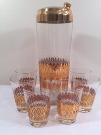 Load image into Gallery viewer, Pasinski Signed Mid-Century 22-Karat Gold 7-Piece Cocktail Set (1 Shaker and 6 Glasses)
