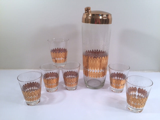 Pasinski Signed Mid-Century 22-Karat Gold 7-Piece Cocktail Set (1 Shaker and 6 Glasses)