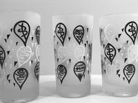 Load image into Gallery viewer, Karoff Original Mid-Century Kant-Spill Drink-N-Snack Server Bar Set (Set of 6 with Wood Carrier)
